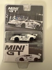 Mini GT Lamborghini Countach