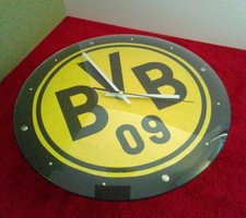 Dortmund BVB 09 - Wanduhr /32,5 x 4,5cm/ leise, gewölbtes Glas, Unikat