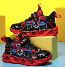 Kinder Spiderman Schuhe LED Licht Up Sneakers Größe 28 Jungen  Blinkende Trainer