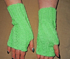 Armstulpen handgestrickt Pulswärmer Handwärmer Stulpen Fingerlose Handschuhe (1)