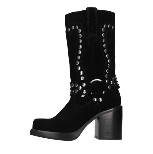 Juvenile oiled suede - oiled,