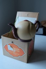 Vintage Chinesische Yixing Peach Pfirsisch Teekanne upside down