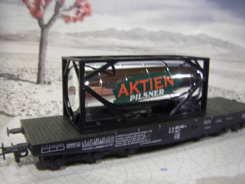 Lagertank aktien vergittert - aktien,