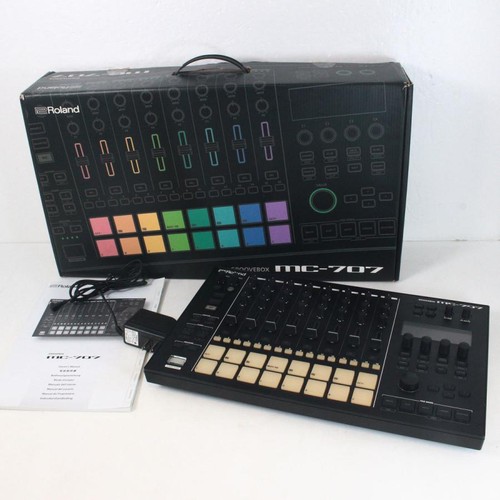 Roland 707 groovebox - roland, mc-707