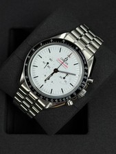 Omega Speedmaster Moonwatch Professional Weiß  / 2025 / Full Set / Neuwertig