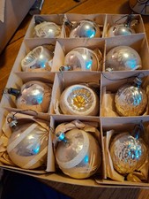 Alte Weihnachtsbaumkugeln, 12