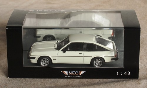 Opel manta e neo - 1:43,