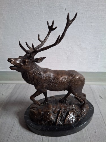 Hirsch bronzefigur geweih - bronzefigur,