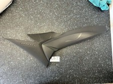 Suzuki GSXR 1000 K9 - L6 2009- GSXR1000 rechts Seitenverkleidung Abdeckung Sitz