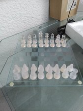 Schachspiel Glasfiguren