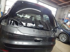 Heckklappe mit Heckscheibe +