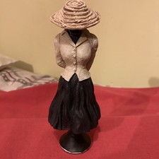 The Latest Thing Lady Figur