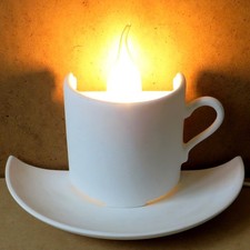 TASSEN Wandlampe Altes Leuchtobjekt MAKELLOS Biskuitkeramik Küche Café KAFFEEBAR