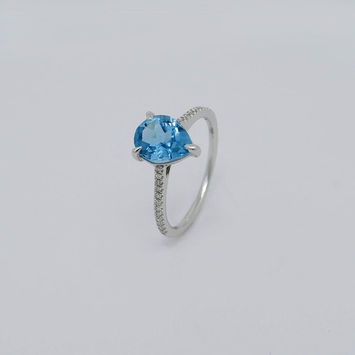 Ring mit 09ct - mit, tw-si