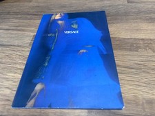 Gianni Versace Herbst Winter