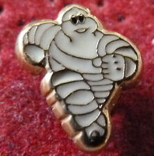 SCHÖNE KLEINE PIN'S MICHELIN
