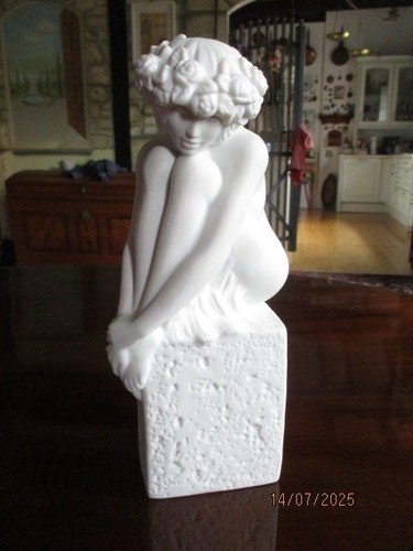 Porzellan figur sternzeichen - porzellan,