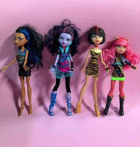 Monster high puppen robecca - high,