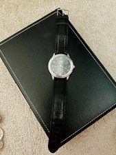 J Chevalier Unisex Quarzuhr Schweitz