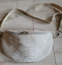 schöne Bauchtasche Handmade beige boho retro crossbodybag Gürteltasche Festival