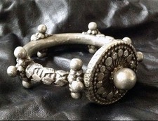 Antiker Oberarmreif aus dem