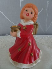 Weihnachtsengel mit Kerzenhalter aus Keramik