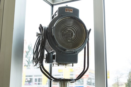 Arri 2kw filmscheinwerfer - arri,