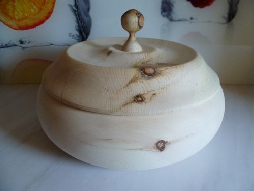 Zirbenbrottopf gedrechselter - zirbenbrottopf,
