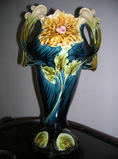 Außergewöhnliche Keramikvase im Jugendstil,  guter Zustand, ca.34 cm hoch!