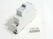 Hager SVN311 SVN 311 Taster 16A 1 Schließer 230V AC 1PLE