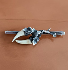 Alte Fuchs Zähne Anstecknadel