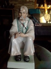 Porzelanfigur, gebraucht.