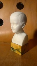 Büste Knabe Alabaster Marmor