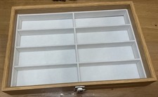 Schmuckkasten mit Glasdeckel – Holz, Ringrollen & Fächer – neu