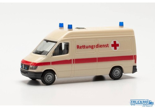 Herpa rettungsdienst mercedes - herpa,