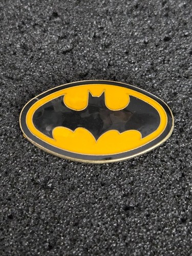Batman comic pin pins - comic, ➔