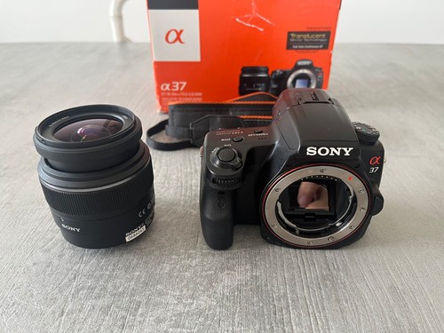 Sony alpha - 37, (slt-a37)