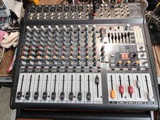 Behringer Europower PMP4000