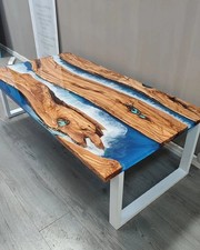 Handgefertigter blauer