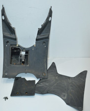 PEUGEOT V-CLIC 50 VERKLEIDUNG TRITTBRETT BATTERIEDECKEL GUMMIMATTE FUßABLAGE