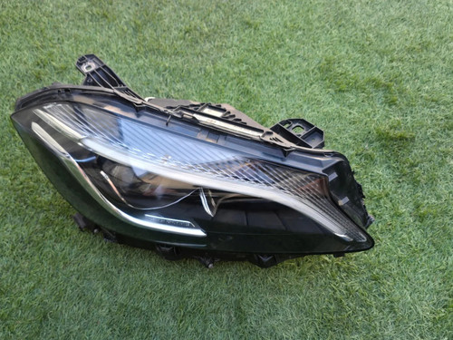 Frontscheinwerfer