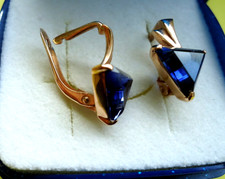 Goldene Ohrringe 585 mit Topas