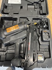 Gasnagler RS-RP90 inkl. Ladegerät, Akku und Transportkoffer