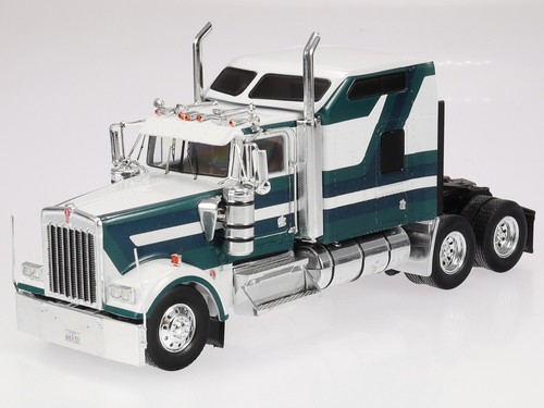 Kenworth 900 big sleeper - w,