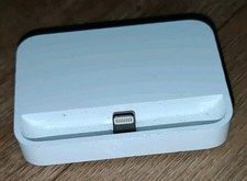 Original Apple iPhone 5s 5c SE A1505 Docking Ladestation Lightning 3,5mm Klinke