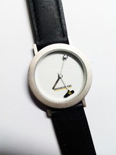 Uhr "RHEINISCHE POST"