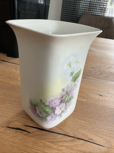 Hutschenreuther vase - hutschenreuther,