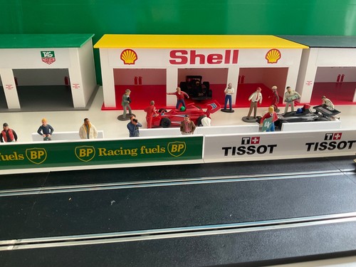 Shell car pit garage - shell,