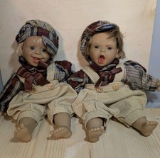 2 Spanische Charakter Puppen