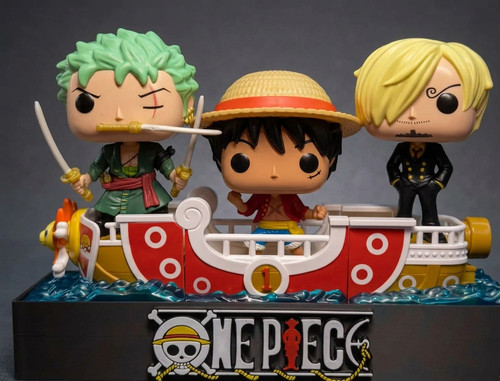 One piece display nave - piece,